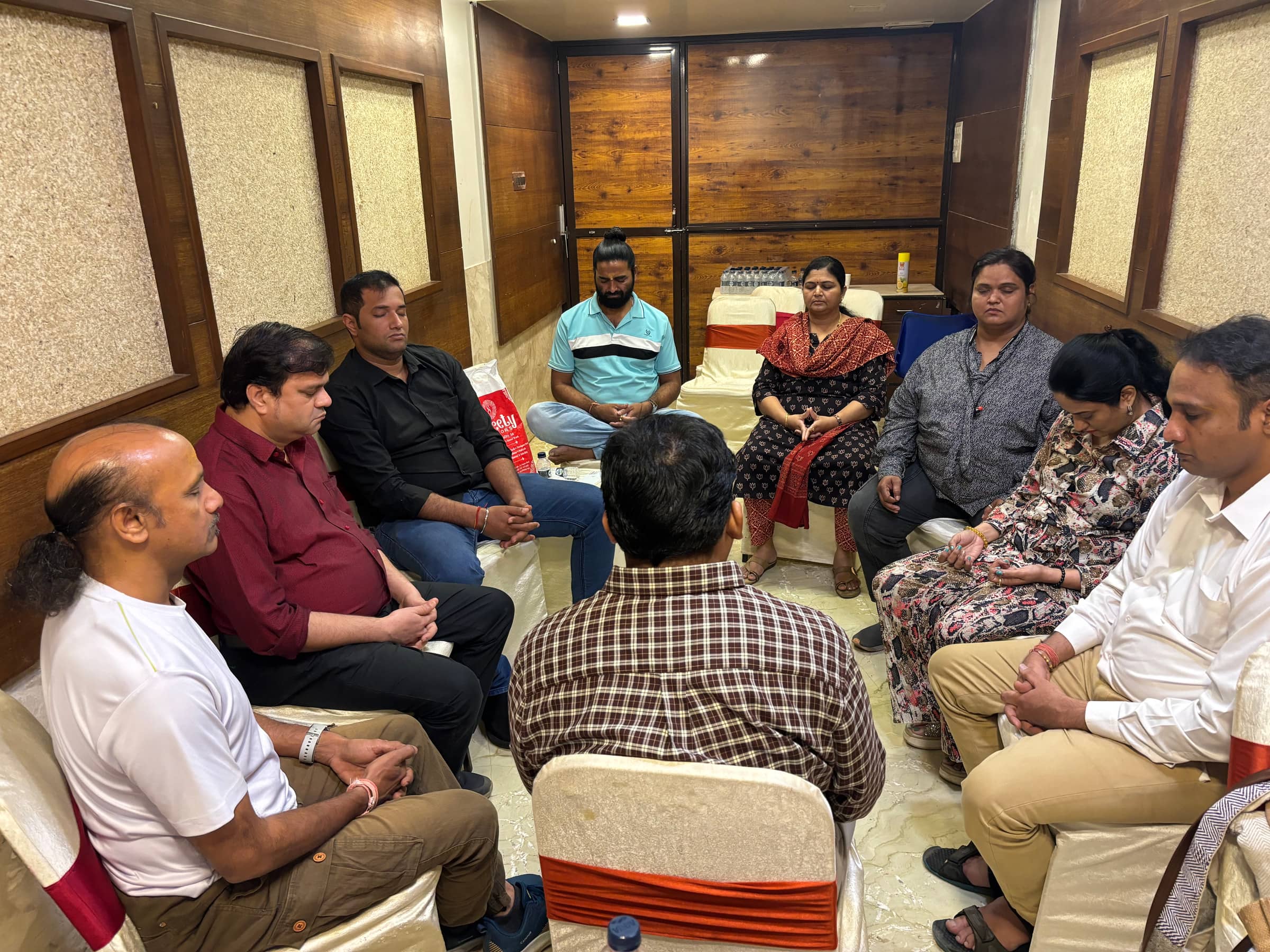 A moment from The Telepathy Workshop