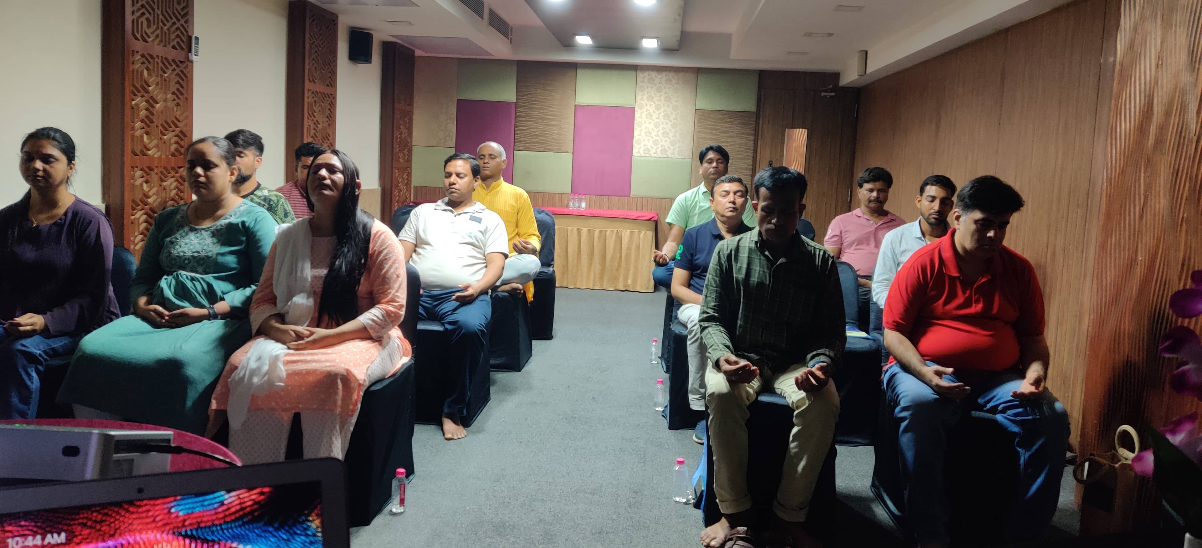 A moment from The Telepathy Workshop